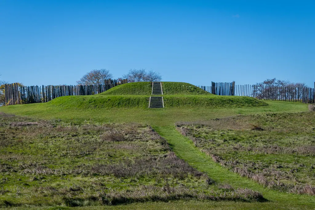 Image of Aztalan Mounds, Wisconsin