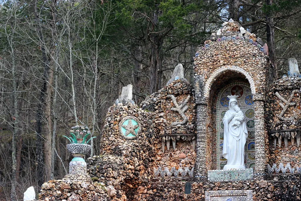 Image of Black Madonna of Częstochowa (Eureka, MO)