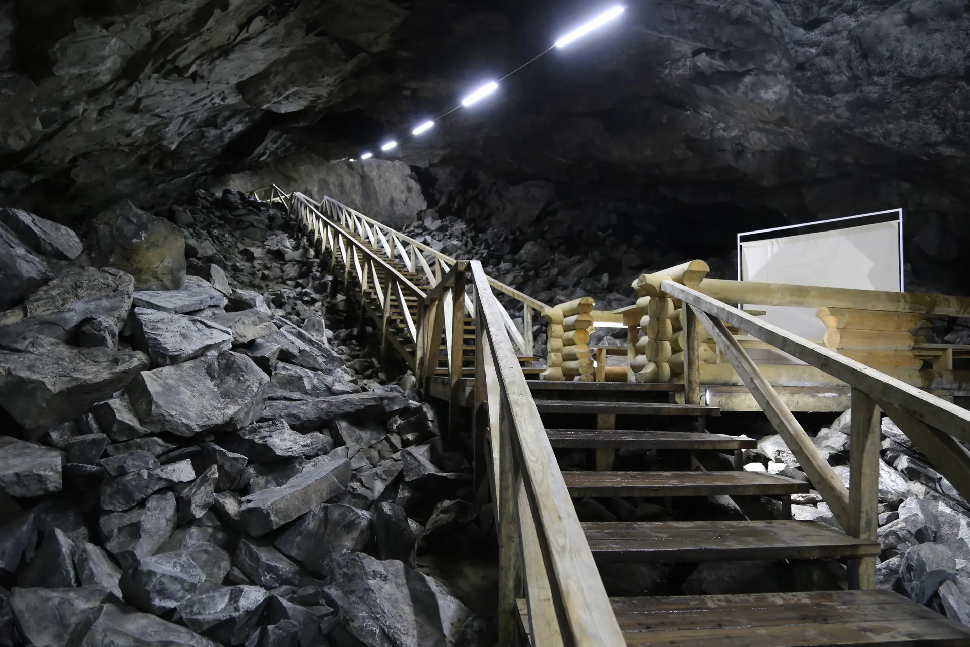 Image of Konyr Aulie Cave, Aktas Mountain
