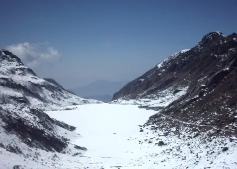 Chsungo, or Tsongmo Lake January 2003 by Danny Burke, Bogman