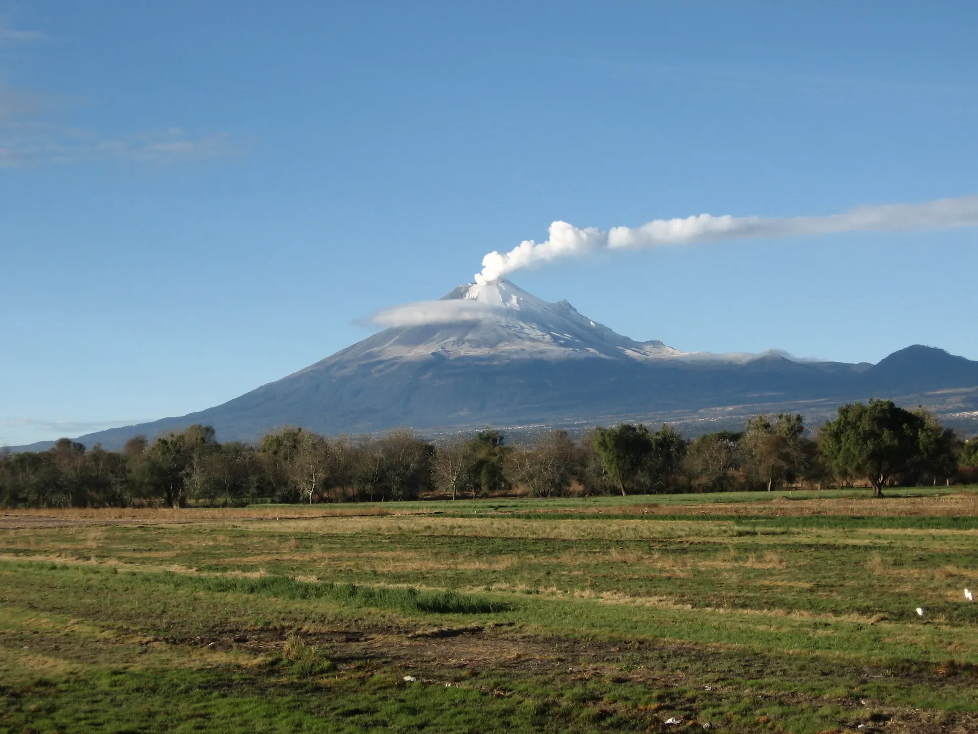 Image of Mt. Popocatepetl