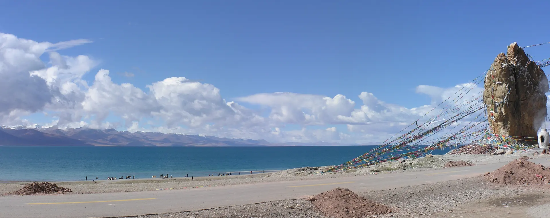 View on the lake Namtso (Nam-tso/Nam co) and the holy rock