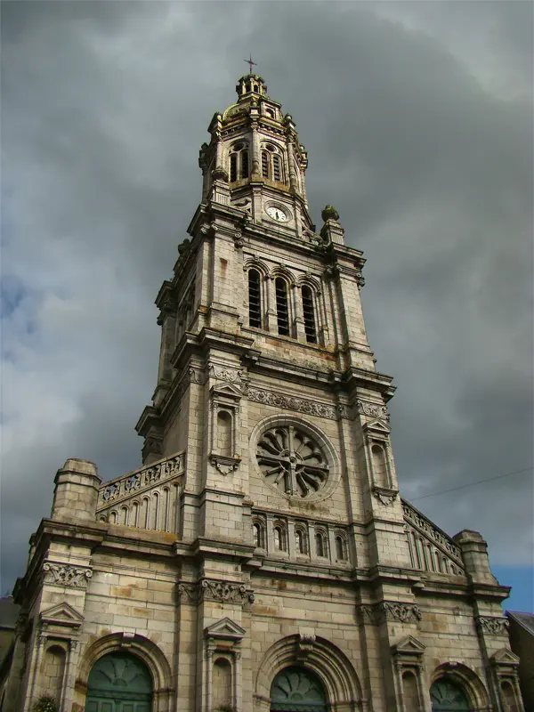 Basilique Saint-Gervais-et-Saint-Protais - rights-reviewed Wikimedia image