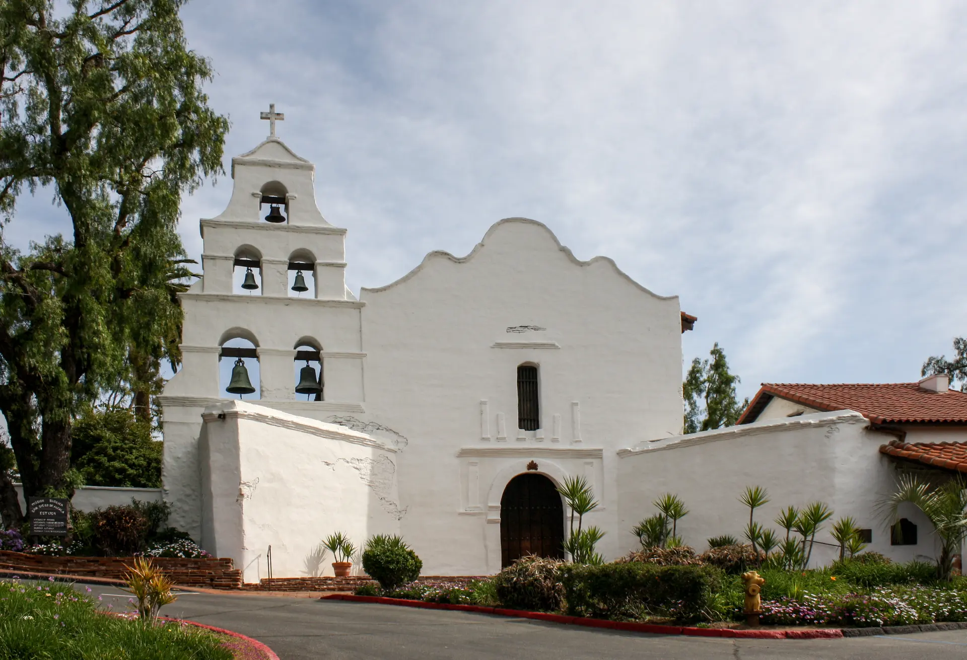 Mission San Diego de Alcalá - rights-reviewed Wikimedia image