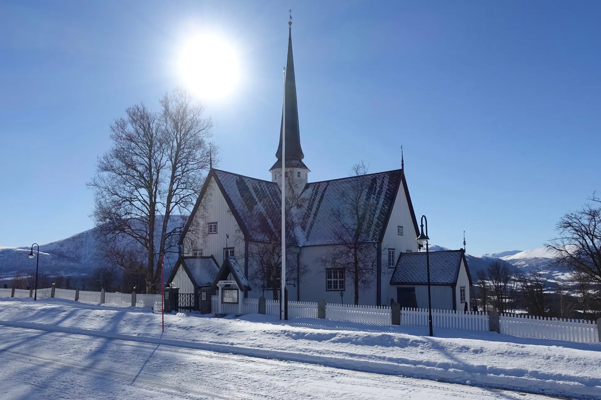 Oppdal Church