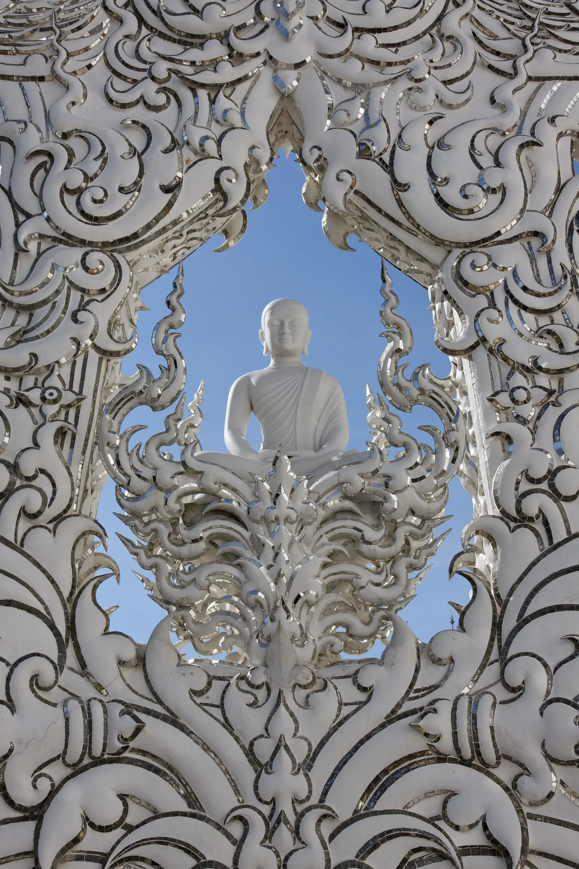 Sculptural detail at Wat Rong Khun