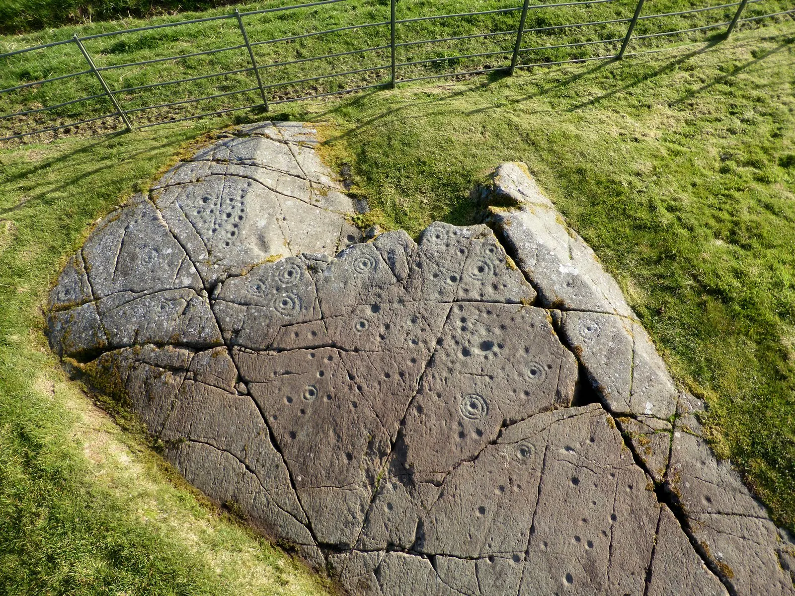 Image of Baluachraig Cup and Ring Marks