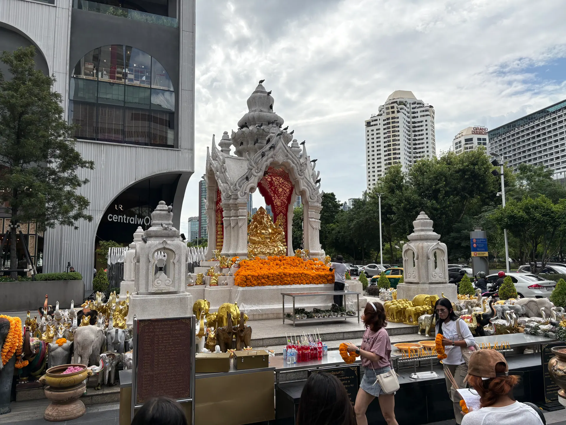 Ganesha Shrine at CentralWorld in Bangkok, Bangkok, Thailand